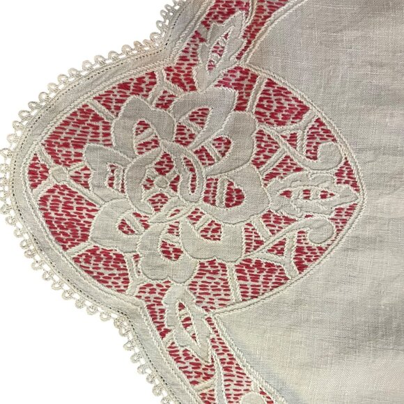 Vintage Linen Table Runner Cream Pink Cutwork Embroidered Floral Lace 45” Used - Picture 12 of 16